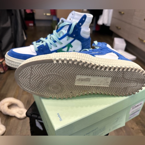 OFF-WHITE Blue High Off-Court 3.0 Sneakers - Picture 4 of 9